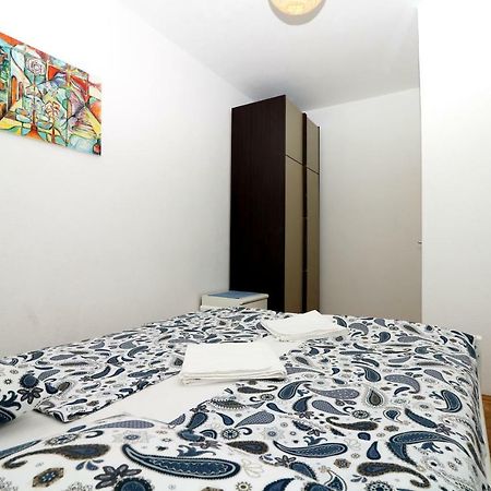 Apartments Reljic With Terrace Baska  Exterior photo