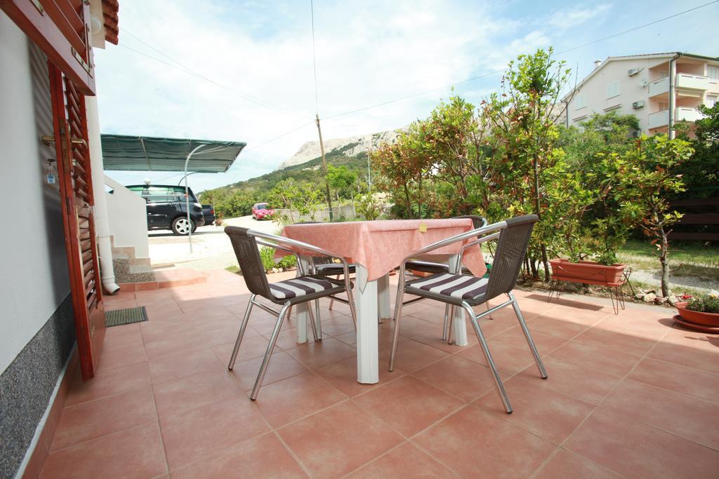Apartments Reljic With Terrace Baska  Exterior photo